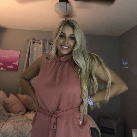 Tops - Picture 2 of 3